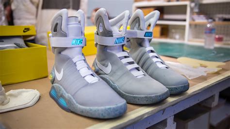nike air mag replica factory